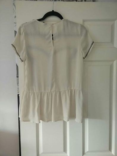 H&M Cream and Black Design blouse