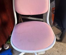 Kids desk chair