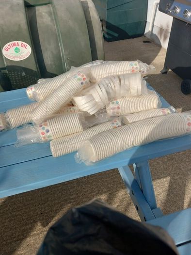 free cups plastic and paper