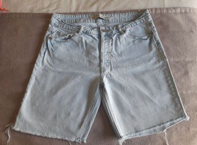 ladies shorts size 14