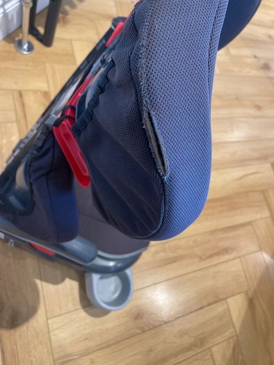 Graco Childrens car booster seat