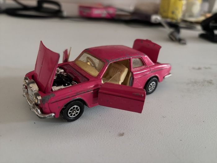 Corgi Whizzwheels Bentley