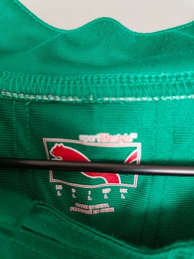Vintage 2011 Puma Ireland Rugby Union (IRFU) home jersey