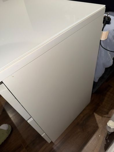 IKEA MALM Chest of 6 drawers, white with glass top