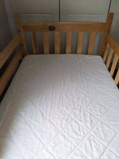 2 single beds or bunk bed comes with mattress