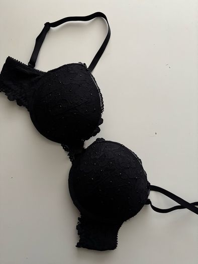 Black padded diamond bra 70C