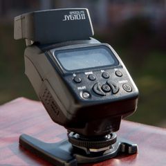 Nikon Flash