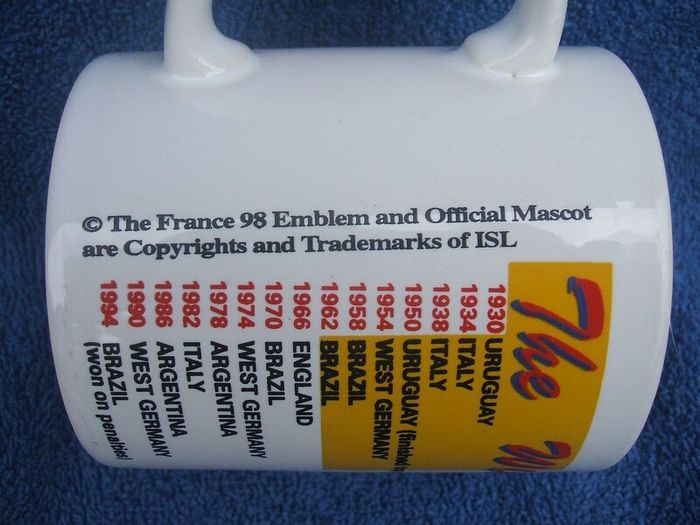 FRANCE 98 (16th FIFA World Cup) - an official merchandise/souvenir mug for the 1998 soccer World Cup