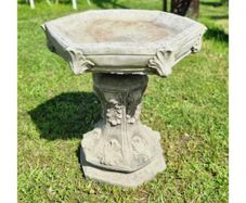 Bird Bath Hexagon BB005