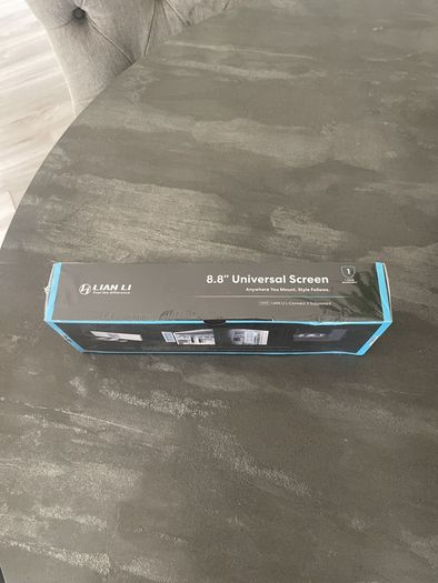 8.8" Lian li Universal Screen