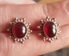 Vintage sterling detailed silver stud earrings dark red stone