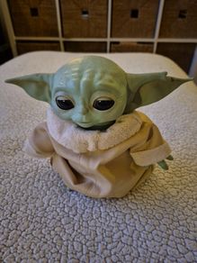 Star Wars Grogu Talking Animatronic Toy