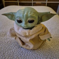 Star Wars Grogu Talking Animatronic Toy