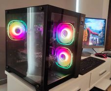 Gamer PC set Joker Intel i5 7600k with GPU 1070 and 23 inch HDMI monitor