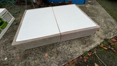 Double bed base
