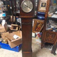 Beautiful Old Granddaughter Clock,