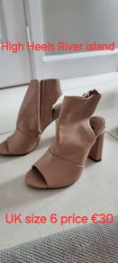 ladies footwear