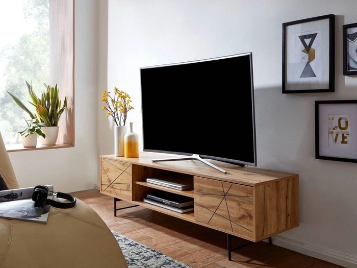 Oak Effect TV Stand 160 cm  Contemporary Wooden Entertainment Unit.
