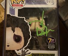 Autographed Johnny Depp Edward Scissorhands 979 Funko