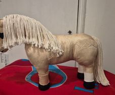 Le Mieux toy ponies