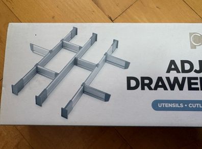 Adjustable Drawer Organizer For Drawers 17.5" - 19.7" (44.5 - 50 Cm) In Length