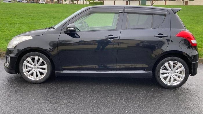 151 Suzuki Swift RS