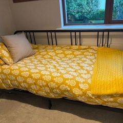 Day Bed