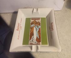 Ruinart ashtray in vintage porcelain with some repair on one edge of it, French Champagne, Gift Champagne Made in France