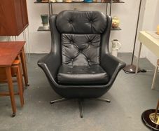 1960s Parker Knoll Egg Chair - Warehouse and Showroom Open  Saturday 10th October 12 til 4pm  Eircode R95T227