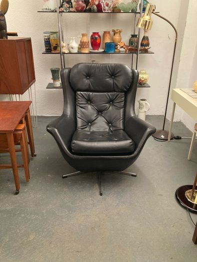 1960s Parker Knoll Egg Chair - Warehouse and Showroom Open  Saturday 10th October 12 til 4pm  Eircode R95T227