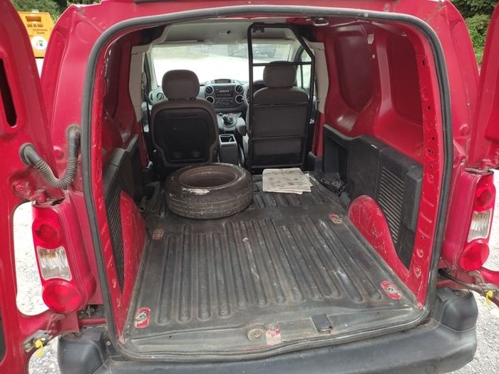 commercial van