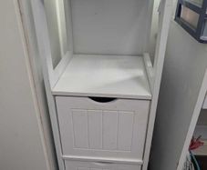 White Storage Unit  Bathroom Cabinet Good Condition