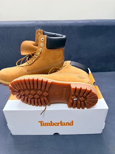 Timberland 6-Inch Boots Brand New