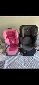 2 car seats
