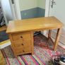 desk Image 3