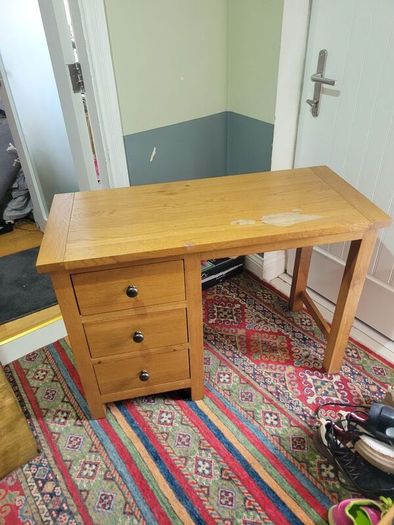 desk