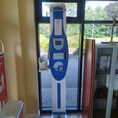 Retail ultrasonic weighing scales