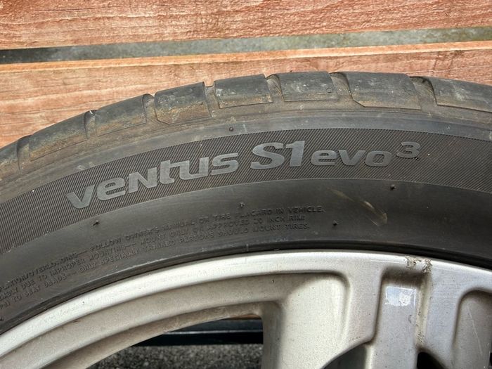 Audi wheels 20 inch with tyres 265/40/20