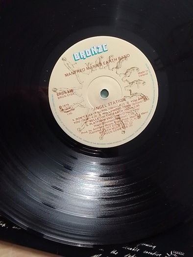Manfred Mann's Earth Band LP  (Irish) - Angel Station