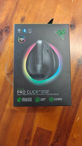 Razer Pro Click V2 Vertical-Ergonomic Wireless Mouse