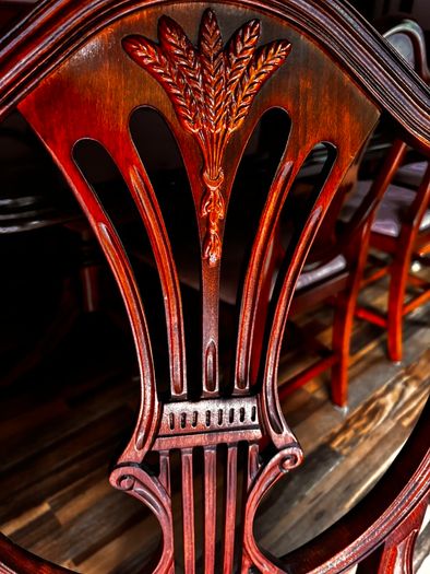 Beautiful Table and Chairs
