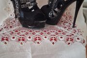 RiverIsland size 4