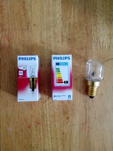 PHILIPS 25w E14 Screw 300 Degree Microwave or Oven  Light Bulbs