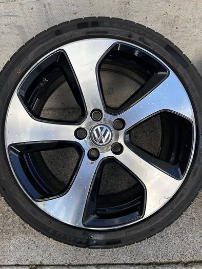 Genuine Volkswagen R-Line Austin 18" Alloy Wheels