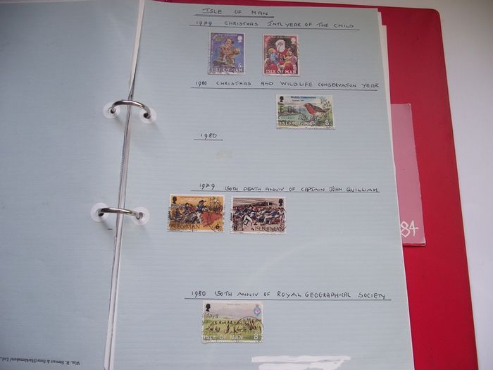 A collection of stamps from Isle of Man and Israel on albums pages (1950-1998) in the binder