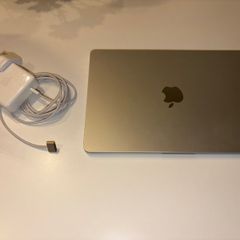 Apple MacBook Air - excellent condition