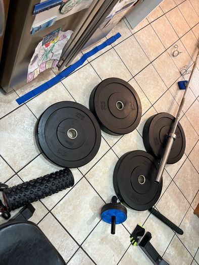 Heavy Duty Semi Pro Weightlifting Full Gym Set Up!