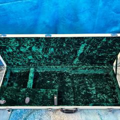 Boston California electric guitar case.