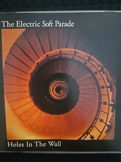 The Electric Soft Parade.