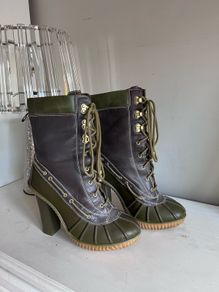 Michael Kors Khaki and Brown Laced Boots